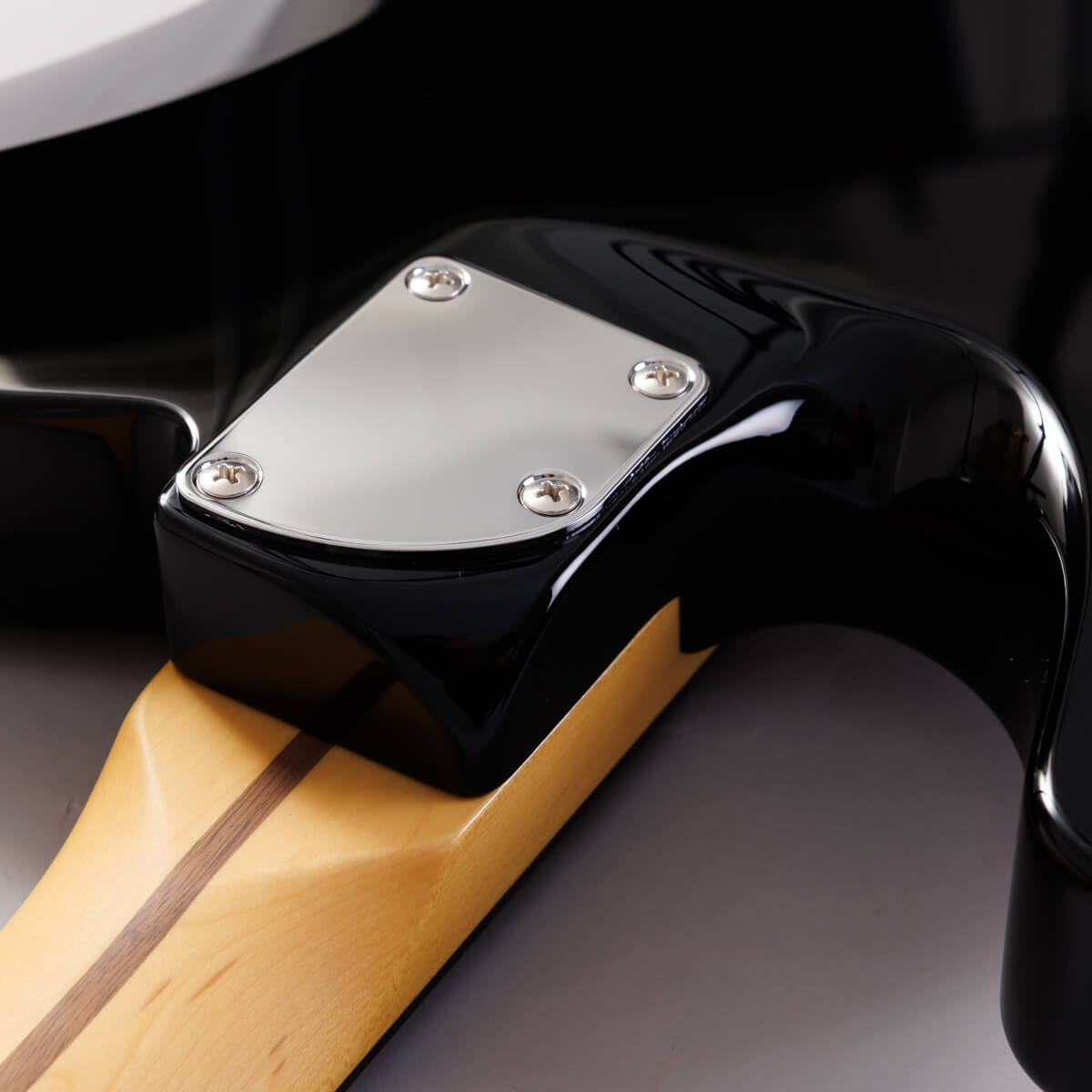 Easy Access Joint 方式によるネックジョイント