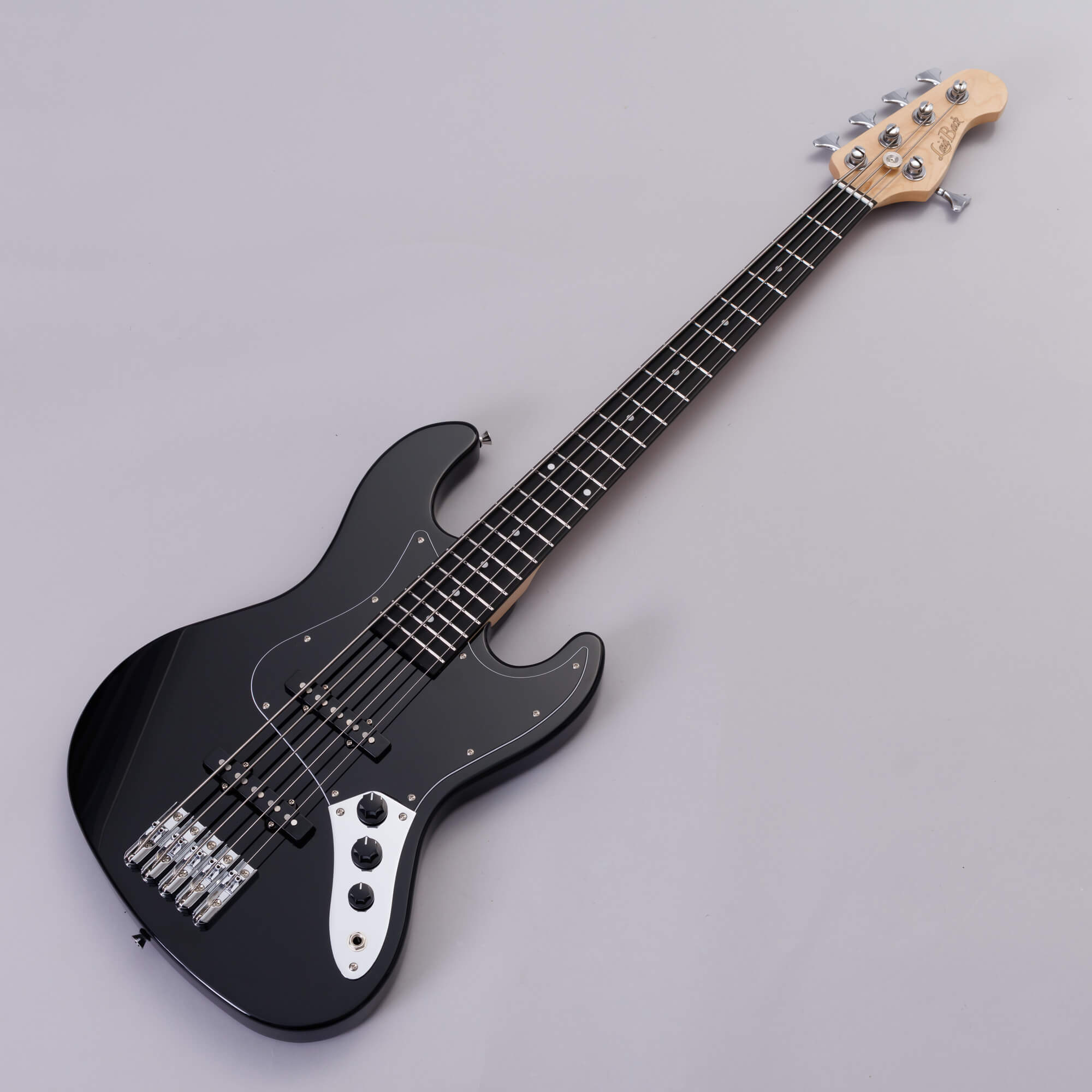 オリジナルのスリムシェイプボディデザイン